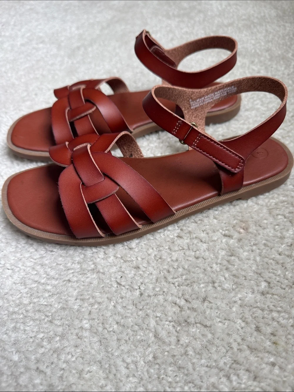 Girls brown sandals size 4